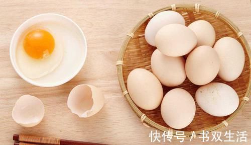 体内尿酸|尿酸偏高的人,饮食上坚持3原则,体内尿酸悄悄降,不妨学一学