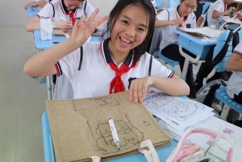 万万没想到!母亲节的朋友圈,被一只包刷屏了