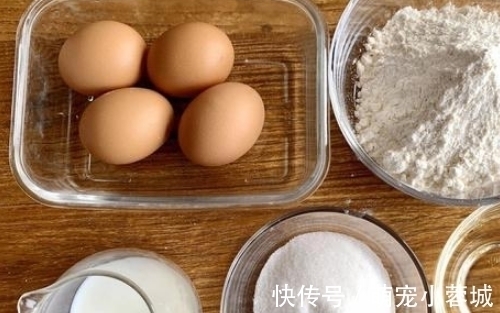 用电饭锅做蛋糕火了！不用分蛋不用发酵，分分钟搞定，比买的好吃