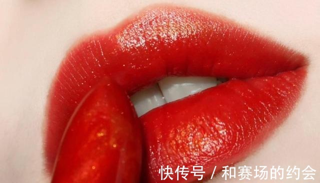 档次|黄皮2021必入的四只口红,显白气质又与众不同,质感高级上档次