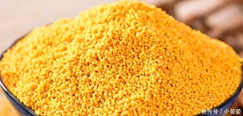 浓稠|熬小米粥时,直接下锅是不对的掌握3点,米粥浓稠米油多