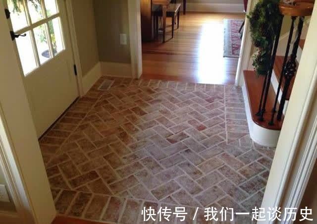 走廊|邻居坚持用红砖铺地，省下一半装修费，看完效果大家争相模仿！