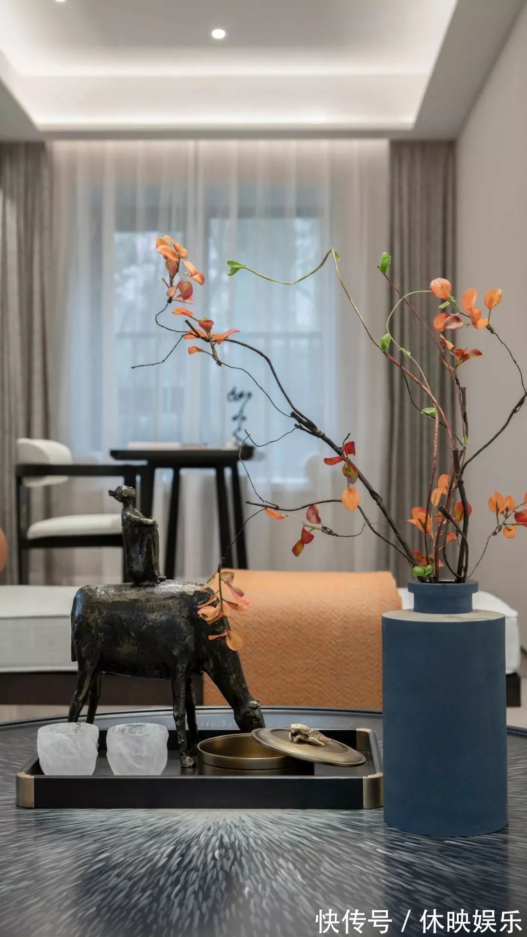 诗意|142㎡现代禅意,儒雅舒适的空间,满屋子的轻松与诗意