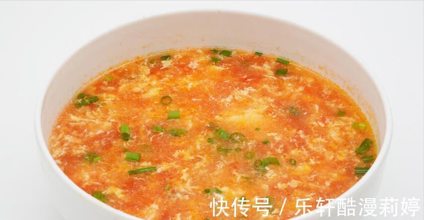西红柿|三伏天没胃口，多给家人喝这汤，3块钱做一大锅，清爽开胃不油腻