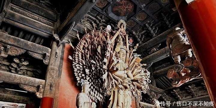 仿佛|“最”奢侈的寺庙,仿佛到了紫禁城,里面还雕刻了9999条龙