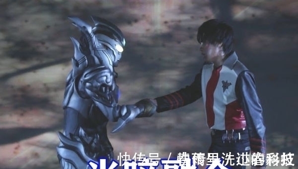 特利迦|特利迦奥特曼:黑特被击败,光与暗两个剑悟融合,碾压黑暗四巨人