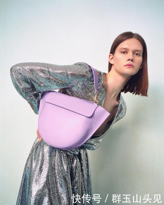 潮人都在偷偷背！质感平价包品牌，用一半价钱就能买到大牌类似款