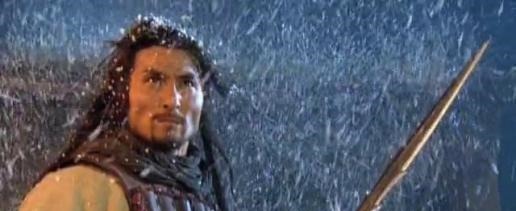 教官|从林冲佩刀可以看出东京军事教官的收入水平