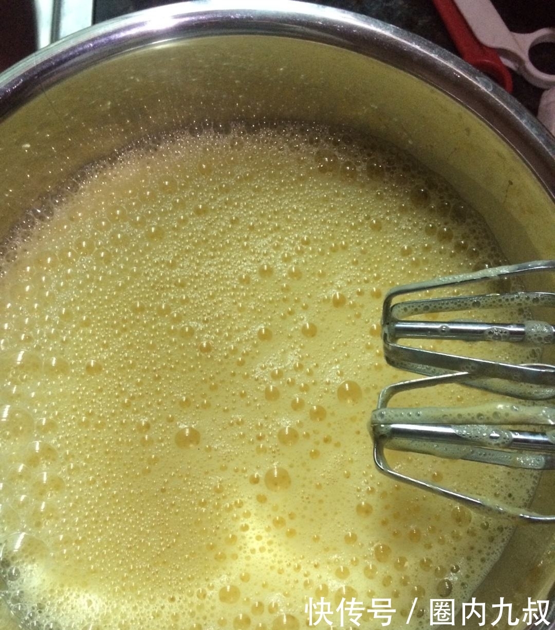 不用|做蛋糕不用打发鸡蛋,不用烤箱,人人在家都能做你确定不来学习?