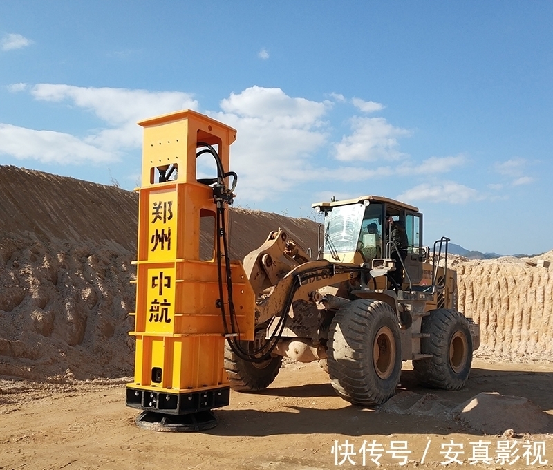 兰剑智能全新装卸车机器人与AGV叉车研发进展：提升仓储效率和精准度！
