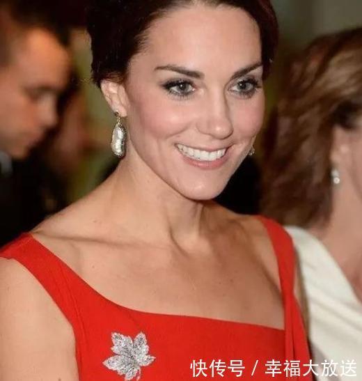 英国女王也偏心,有些珠宝首饰只能借给女儿,不能借给儿媳或孙媳