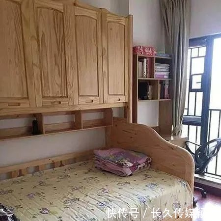 电视背景墙|没骗人!我家墙面贴满瓷砖,入住3年后还和当初一样清爽又亮堂