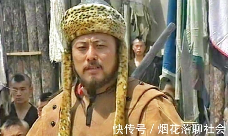 水浒传!武松最大成就不是打虎,也非擒方腊,而是杀了本该当“皇帝”的他