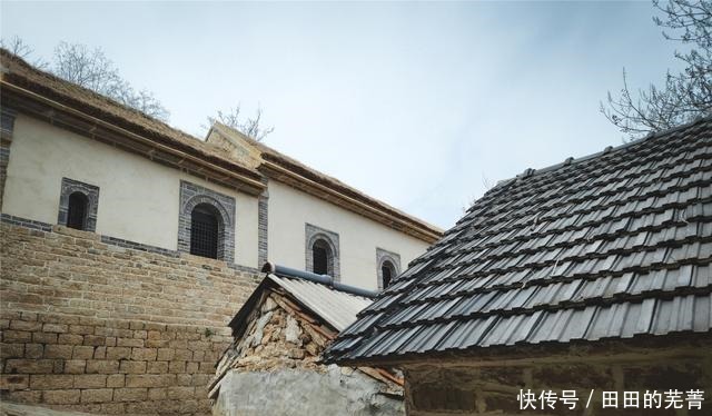 淄博|淄博罗圈峪村，一个建于元朝的古村落，建筑风格混搭，别具特色！