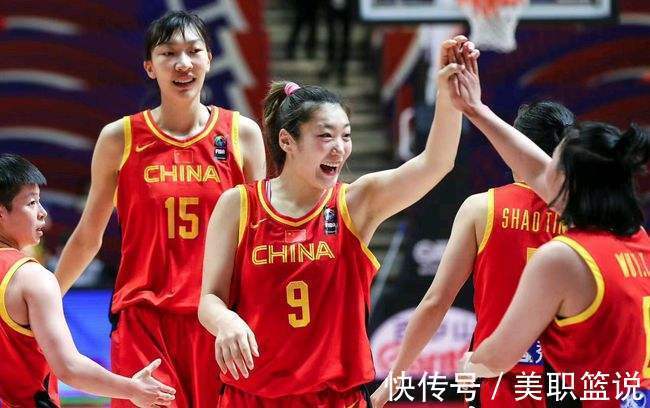 女篮|霸气！中国女篮誓取三连胜，李梦分享美照惊艳众人，球迷纷纷表白