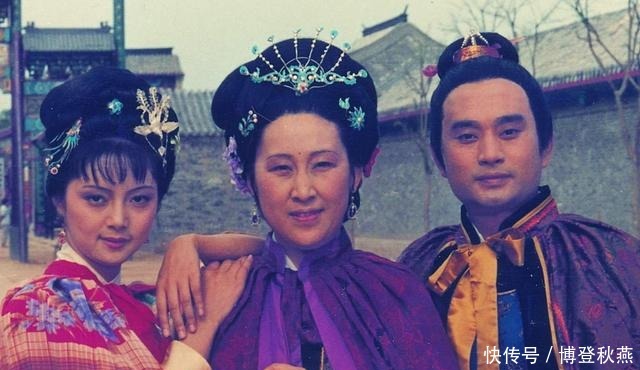 傻子|有妈的孩子是个宝,《红楼梦》里哪一位是被宠坏的傻子?