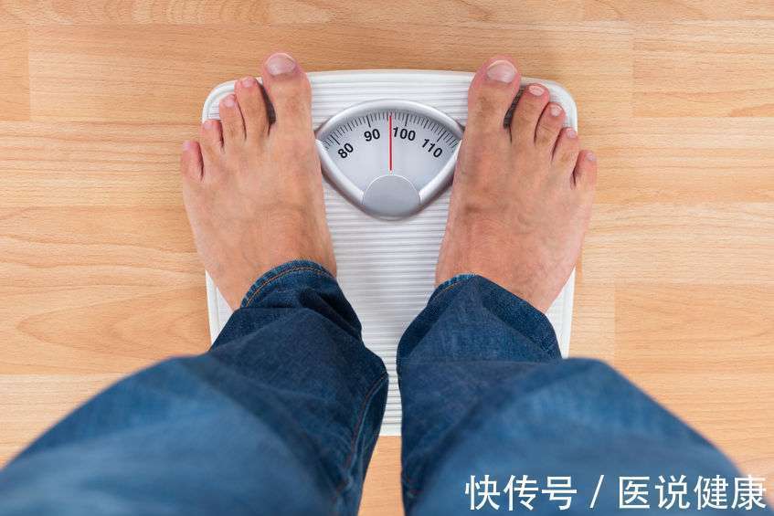 鼻息肉|全国有599万人睡眠中差点猝死?睡觉打呼噜,究竟要怎样才能改善