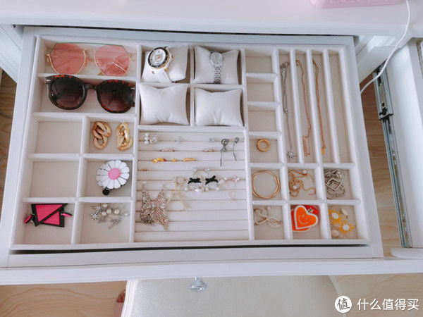 壁挂|隐藏收纳对比展示收纳,都是久经考验的收纳方法,实际却大有不同