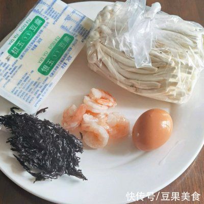 #元宵节美食大赏#十分钟搞定的懒人版豆腐脑，鲜香爽嫩