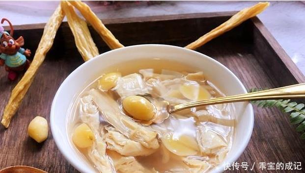 素颜|“天然黄体酮”被找到,女人每天喝一碗,40岁不显老,素颜也很美