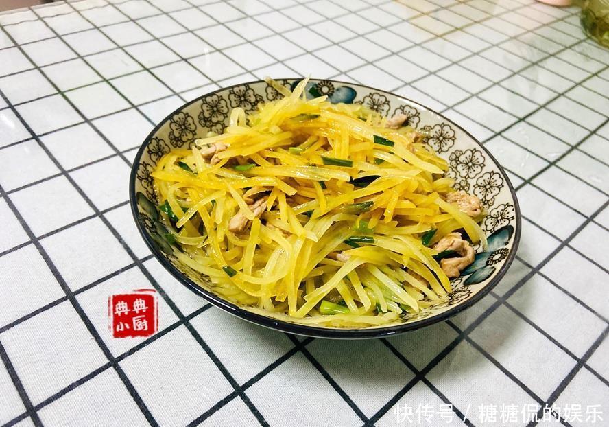 普通的家常菜，一家人在一起，已经是年味了