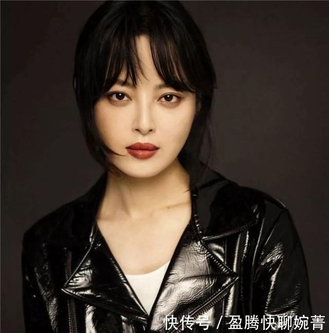 长发|女人过了48岁尽量别留长发、烫卷发!推荐这5款发型,太减龄