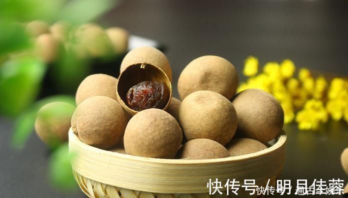 睡眠|女人到了更年期，易失眠，每天用此物泡水喝，解决失眠气色更好