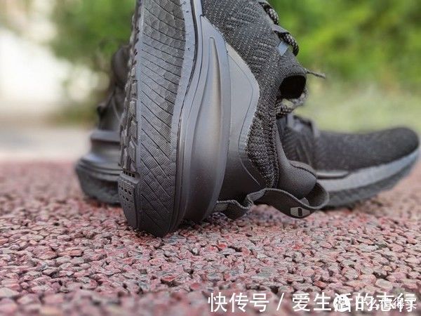 元素 都是爆米花中底 米家 361 天越 日常元素 4款运动鞋谁更能打?