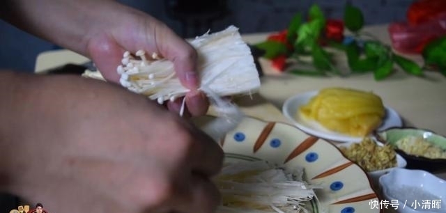 酸汤肥牛最好吃的做法，简单美味又下饭，看看你喜欢吃不？