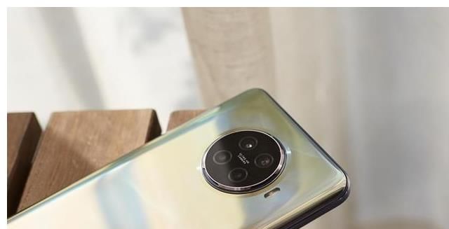 OPPOAce2|一加8T和OPPOAce2怎么选？哪个好？全面分析道出真相：这样更划算