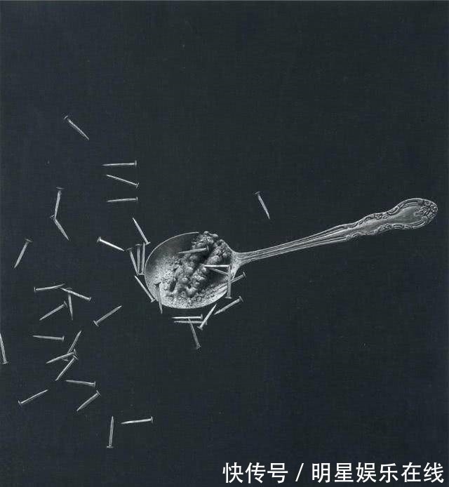 汤匙#他画了把破汤匙卖了230万,网友表示不值得,专家:放大看细节