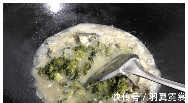 黑鱼|黑鱼这么做,鲜美嫩滑,开胃又下饭,比酸菜鱼还好吃