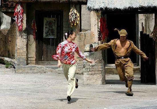 剧中|抗日剧中的“八嘎呀路”是啥意思?翻译成中文,才知道有多伤人