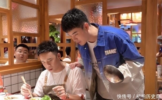 陈赫|陈赫火锅店事故现场:水泥掉下砸进锅内,热油泼得到处都是
