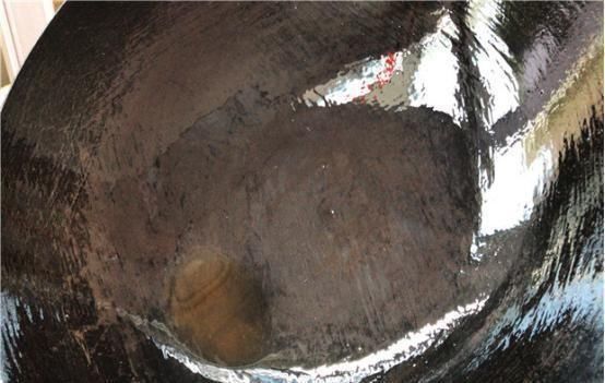 铁锅用久了,又脏又粘锅大厨教你一招,快速又干净,还不粘锅