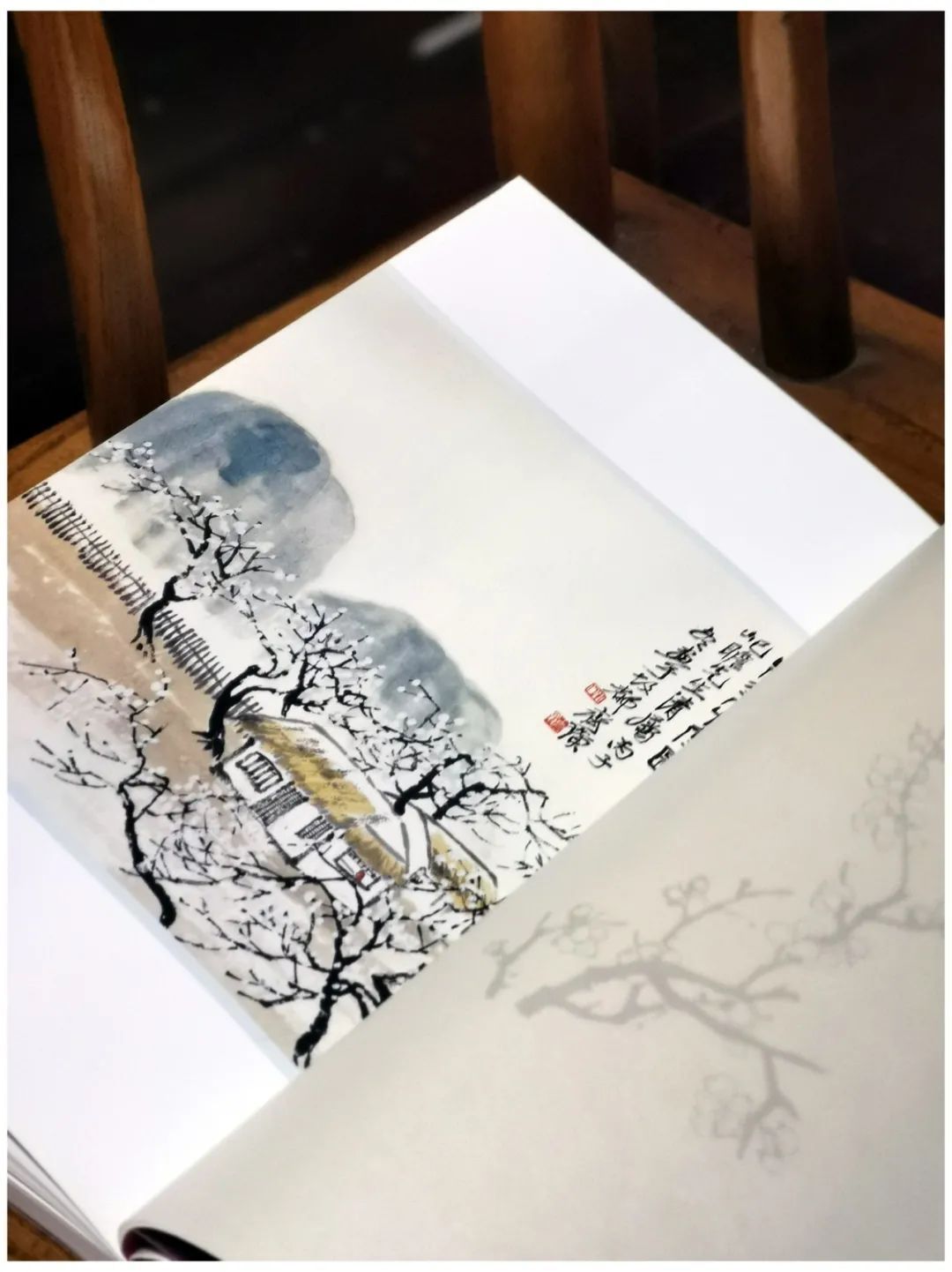 印章#齐白石传人、齐白石书画院院长-汤发周分享:见证齐白石与朱屺瞻友谊的一本书是什么?