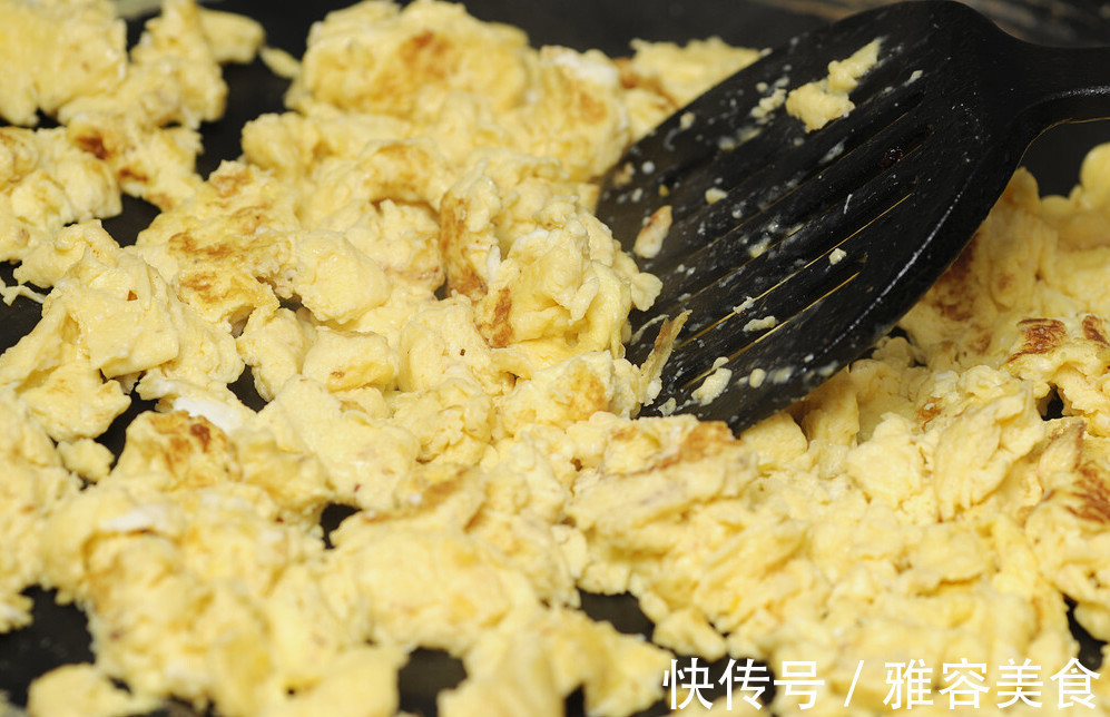 饺子馅|拌韭菜馅时,最好不要加这2味调料,不但不香还会变难吃