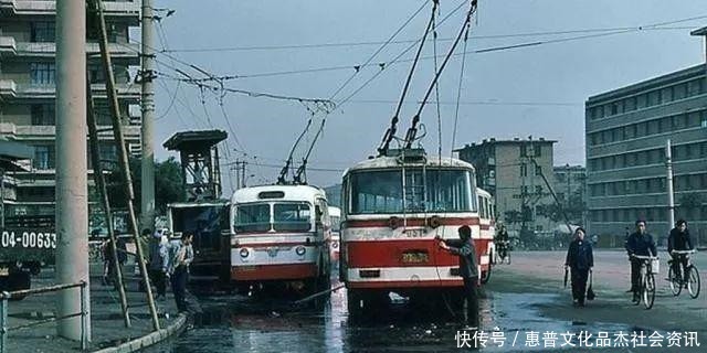 无轨电车|老城记忆1983年的山西太原