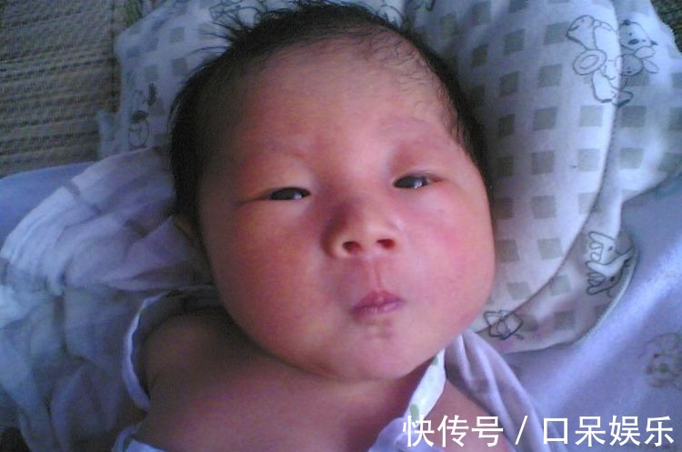 小惠|高智商的宝宝,醒来后有三种表现,最后一种会让很多宝妈感到惊喜