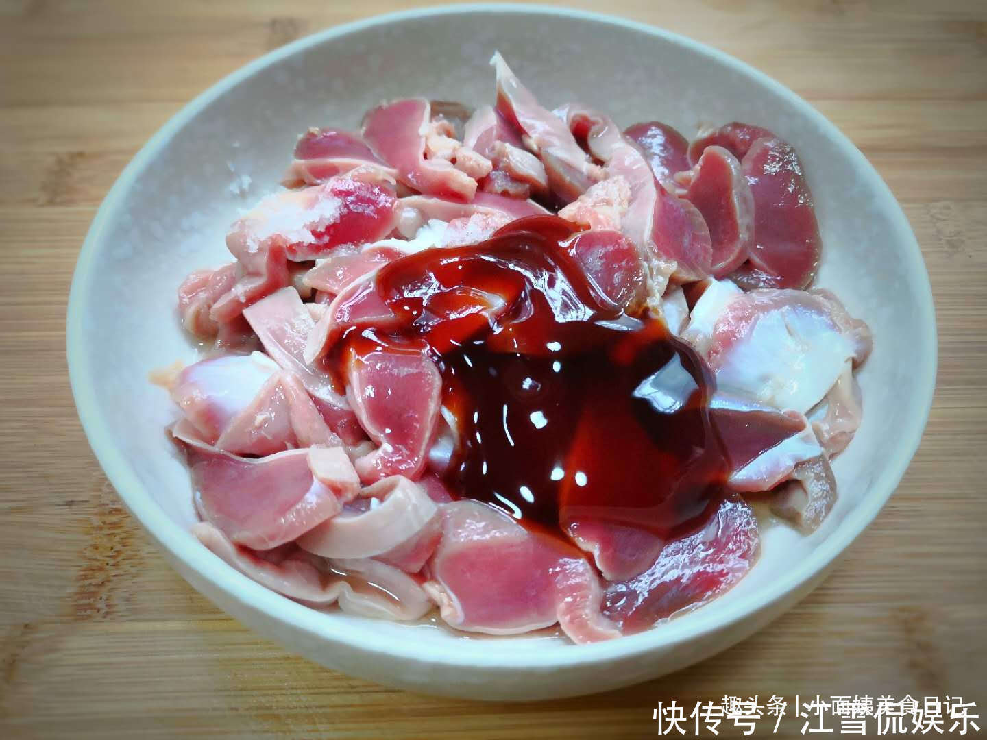 入秋后,这菜有条件要多吃,健脾开胃助消化,简单一炒真下饭!