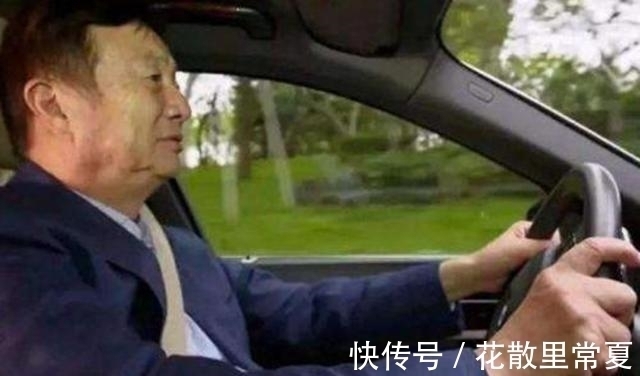 任正非|任正非不顾高管反对,亲自开车接一位女教授,说:这是我的荣幸!