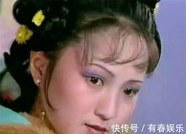 刘姥姥!红楼梦:作者用两处描写平儿,瞬间揭露出平儿人性中最丑陋的一面