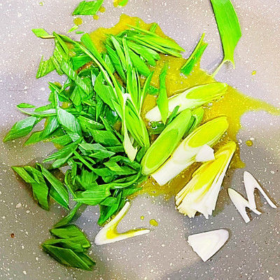 自制|腊肉蒜香儿菜