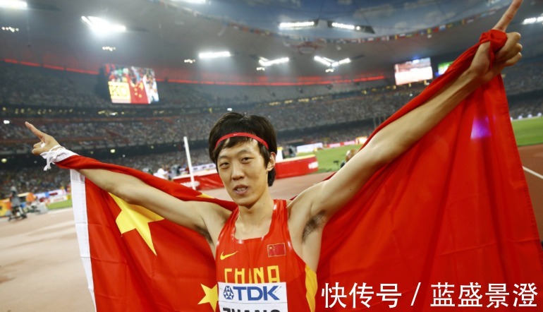 |张国伟的复出可能是个笑话!综艺心放不下,骨折不忘继续玩杂活!