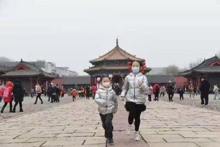 春节开馆首日，万余人到故宫“沾沾福气”