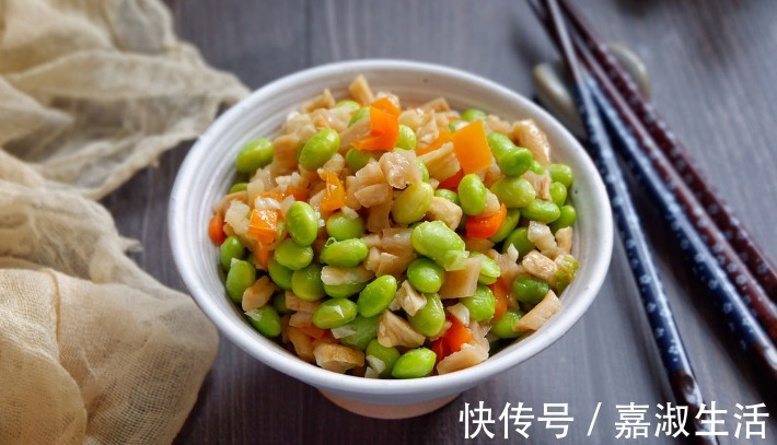 毛豆米|夏天胃口差就吃它，每天取一点炒着吃，给身体做个“大扫除”