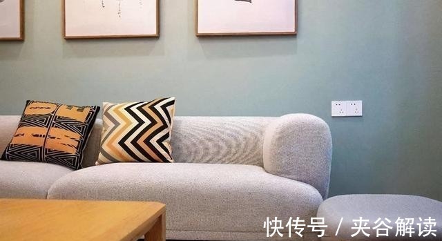 台面|资深电工老师傅提醒:家里这7个地方一定要装插座,宁多勿少!