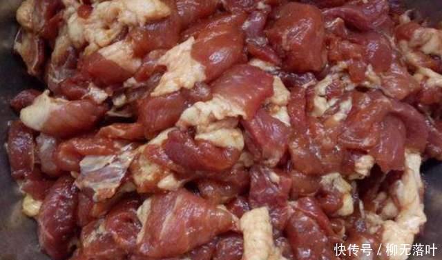 下晒|灌腊肠时,不要直接放太阳下晒,牢记4个诀窍,腊肠又香又入味