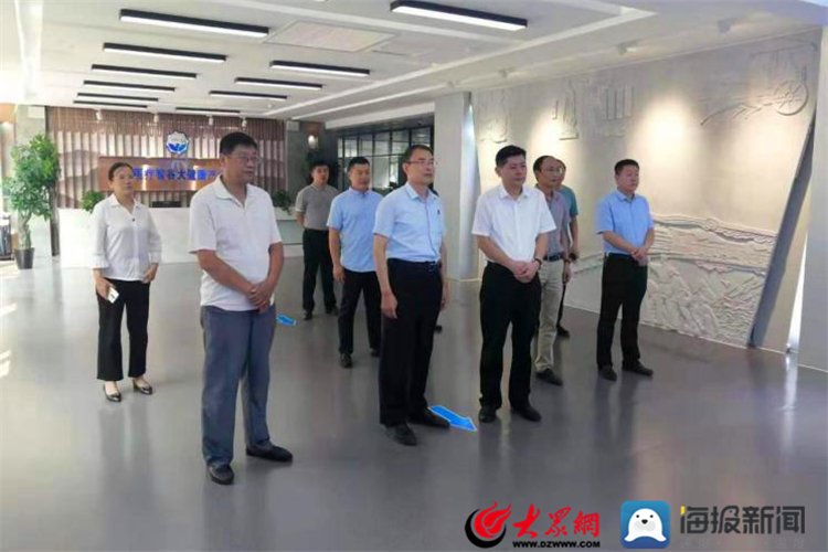 薛城医疗智谷|枣庄职业（技师）学院调研薛城医疗智谷大健康产业园