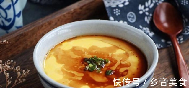 蒸鸡蛋，不加水加“它”，鸡蛋嫩滑如布丁还特营养，早了解早受益！